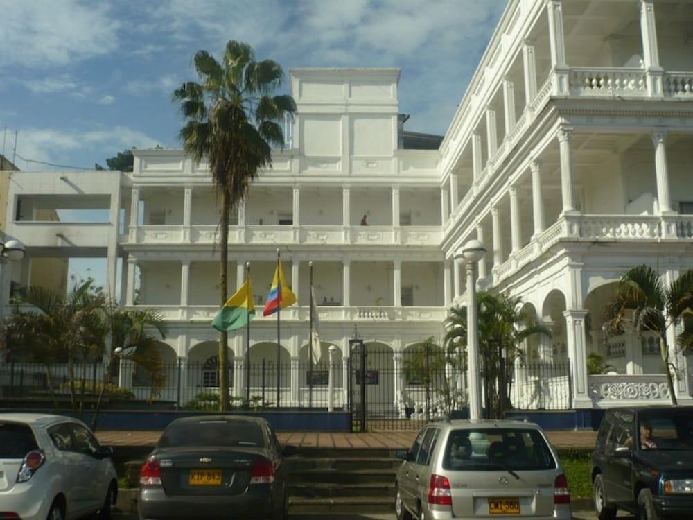 Hotel Tequendama Inn Estacion Buenaventura Exterior foto